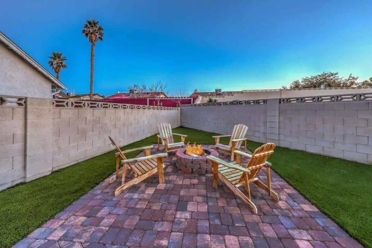 1 Story, 3 Bedroom W Hot Tub, Pool Grill, Firepit Сasa de vacaciones Las Vegas